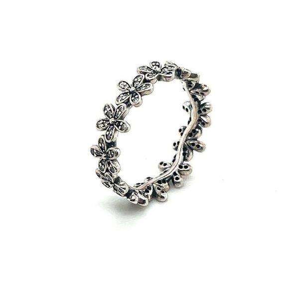 Pandora Daisy Flower Ring - Picture 2 of 8